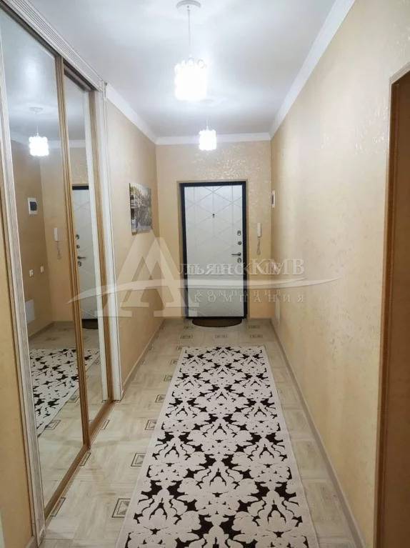 Ставропольский край, Ессентуки, Предгорная ул.; Квартира 97м² 2/3 эт.