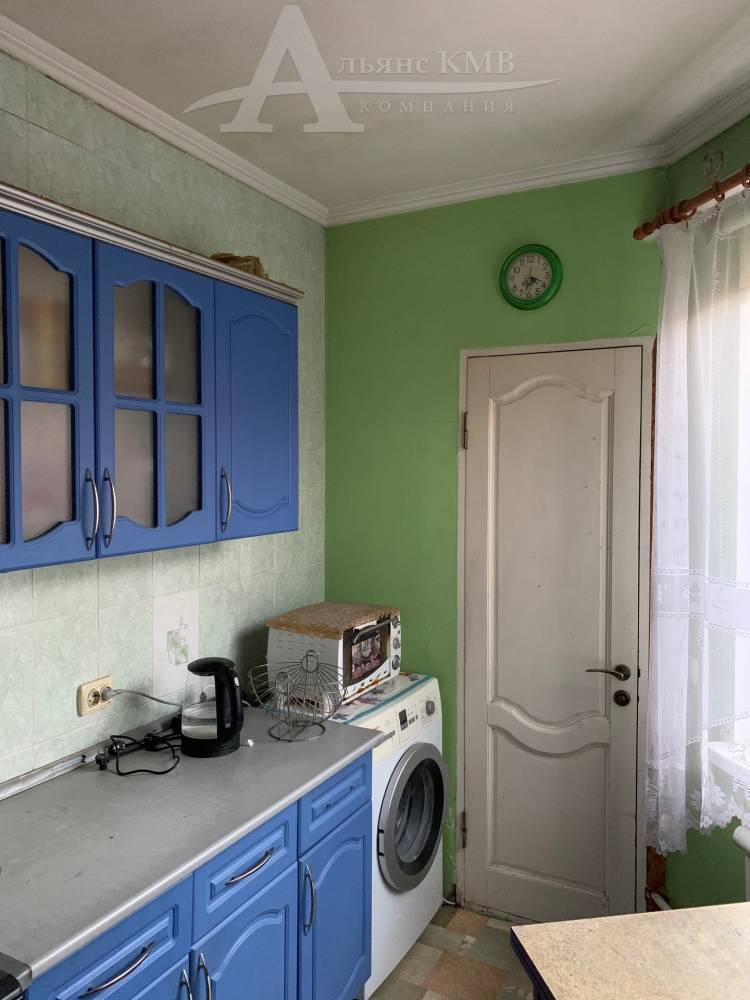 image-12-01-21-10-30