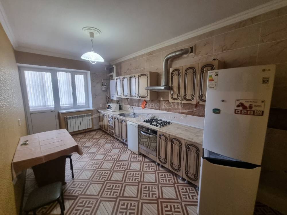 Ставропольский край, Ессентуки, Орджоникидзе ул.; Квартира 75м² 1/5 эт.