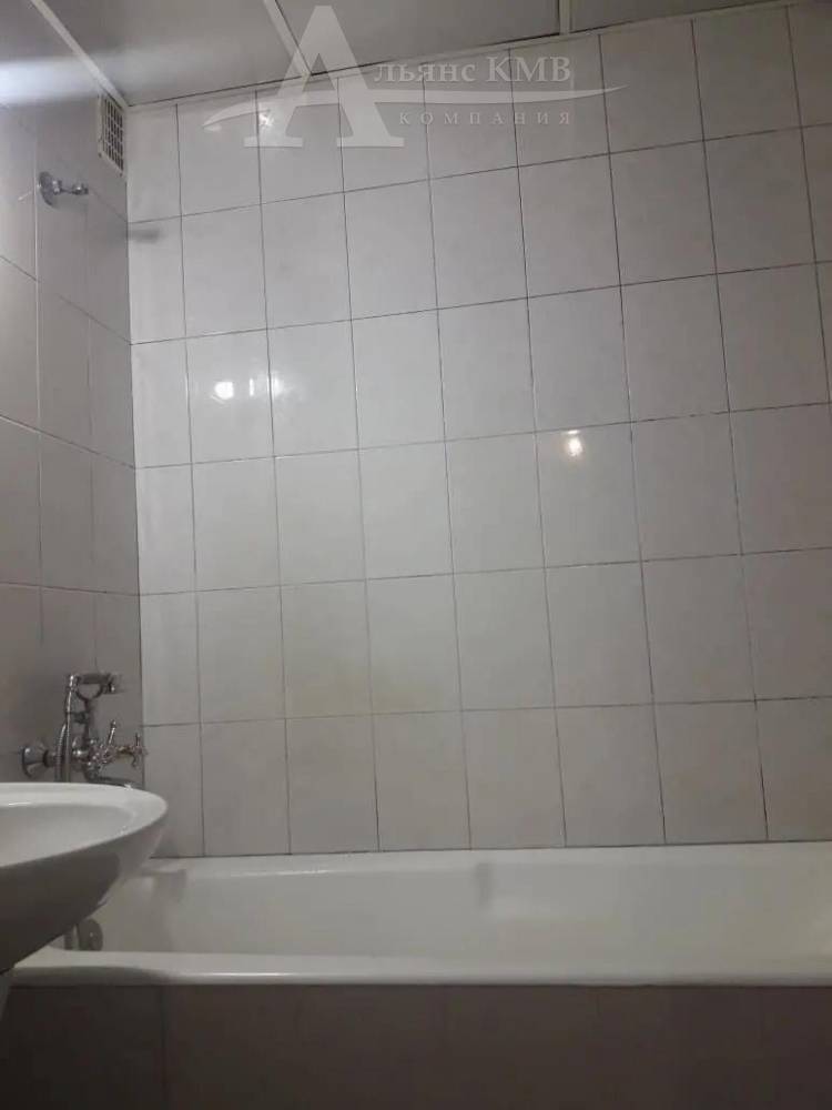 b5d48b0d-e57d-4025-8a87-21ab31ea39c9