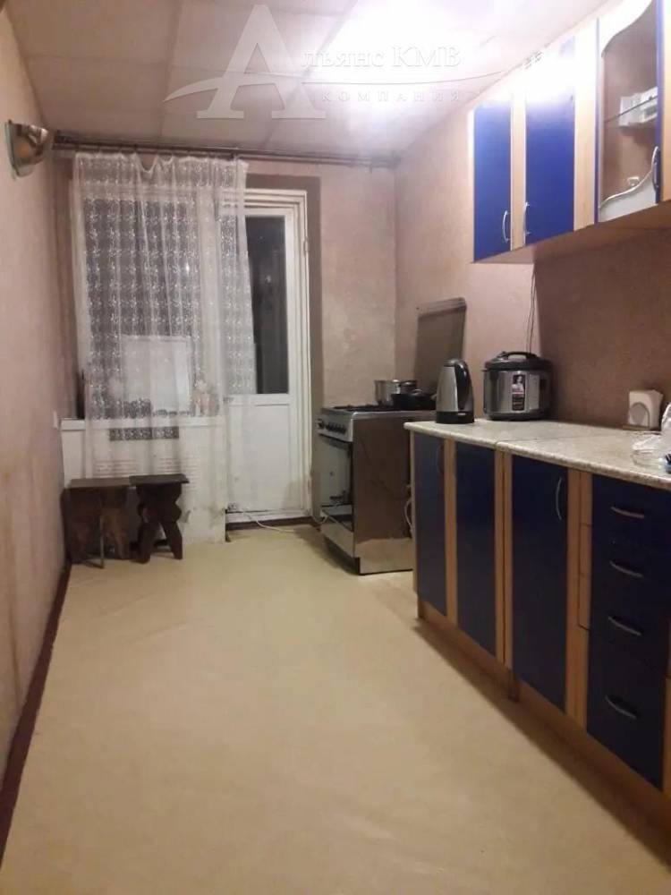 f69ece3d-a952-457f-b14a-358104dd0dbb (1)