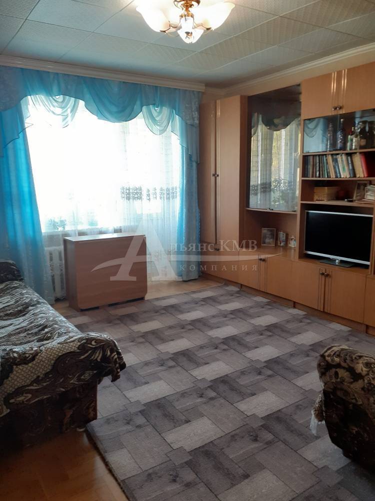 Ставропольский край, Железноводск, Космонавтов ул.; Квартира 52м² 4/4 эт.