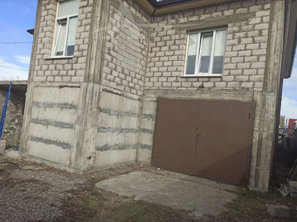 267869b9-b7bd-4cb0-8b1a-9f913c17f86d