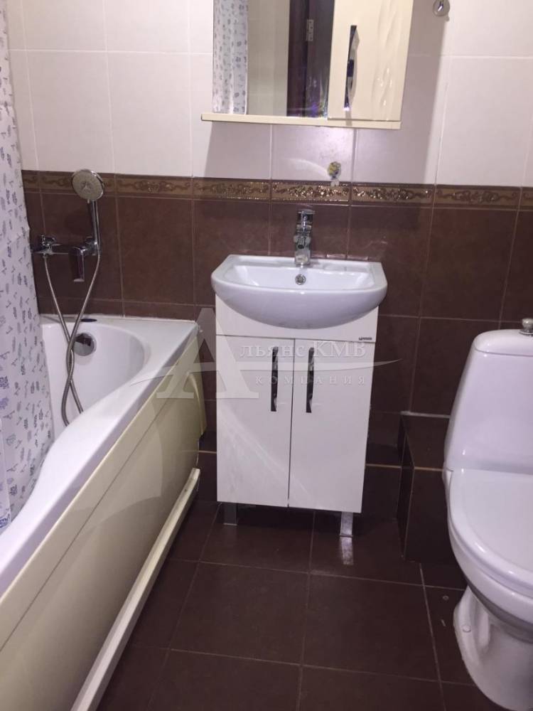 d0b8f2d1-c9c8-411f-a0f9-080b1f657ce4