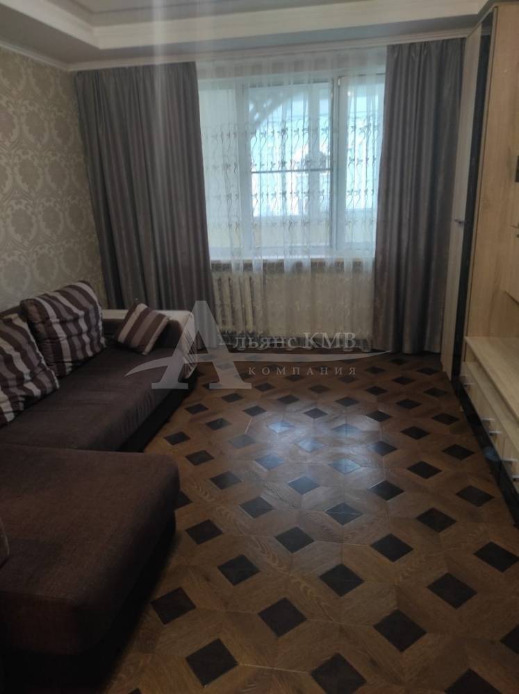 8abb16ff-4f1b-4dfc-ad2f-2b326e2c2349