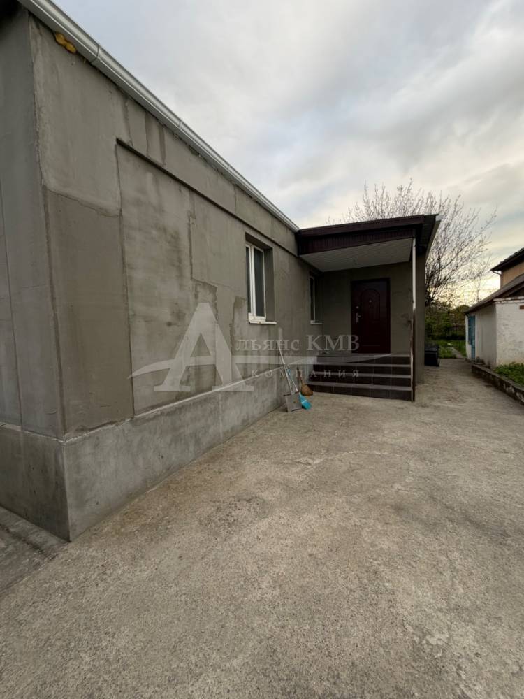 Ставропольский край, Минеральные Воды, Мостовая ул.; Дом 75м² на участке 6,60 сот. 1/1 эт.