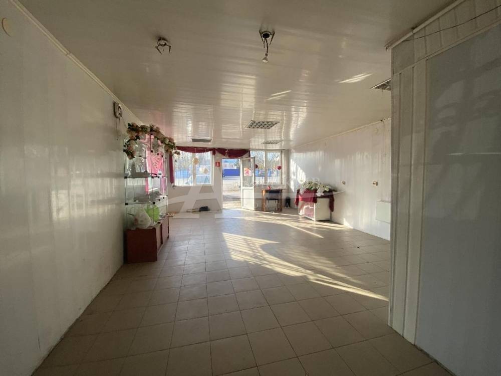 помещение на 1-ом этаже