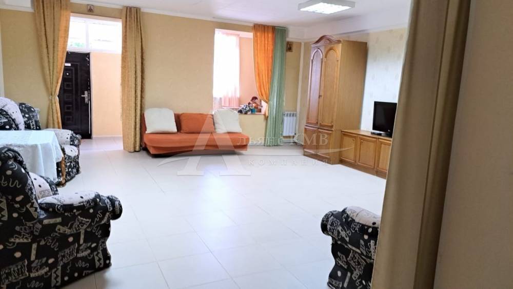 Ставропольский край, Иноземцево п., Кирова ул.; Квартира 114,90м² 1/5 эт.