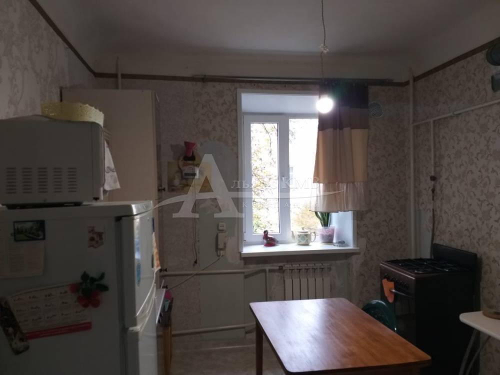 Ставропольский край, Георгиевск, Фрунзе ул.; Квартира 55м² 2/3 эт.