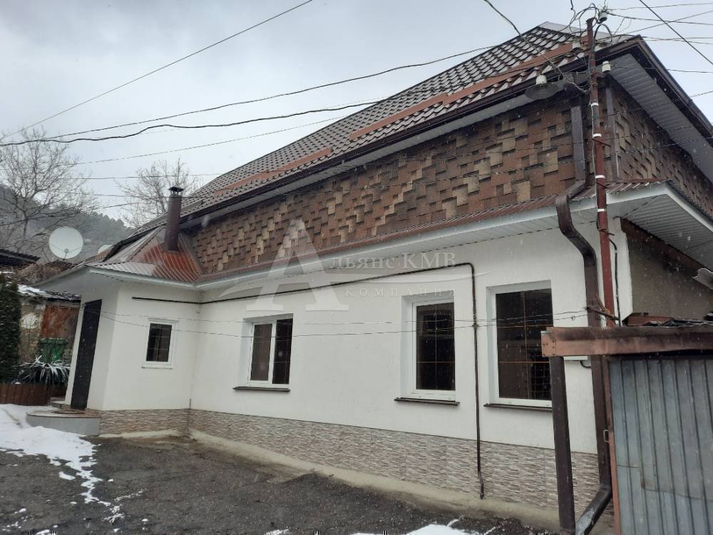 Ставропольский край, Кисловодск, Фрунзе ул.; Квартира 50м² 1/1 эт.