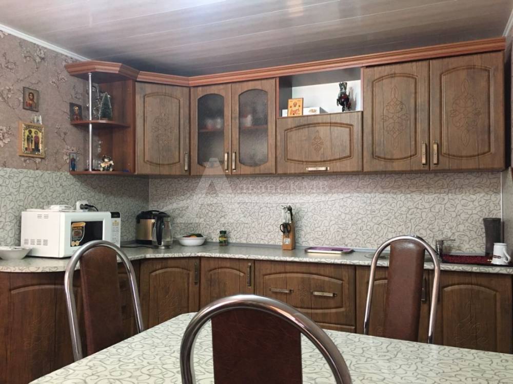 Ставропольский край, Георгиевск, Кооперативная ул.; Дом 83,20м² на участке 19,60 сот. 1/1 эт.