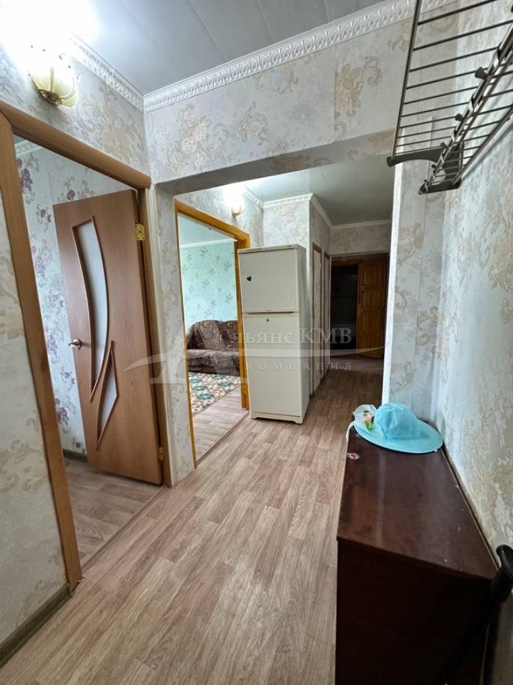 Ставропольский край, Пятигорск, Ессентукская ул.; Квартира 79м² 6/9 эт.