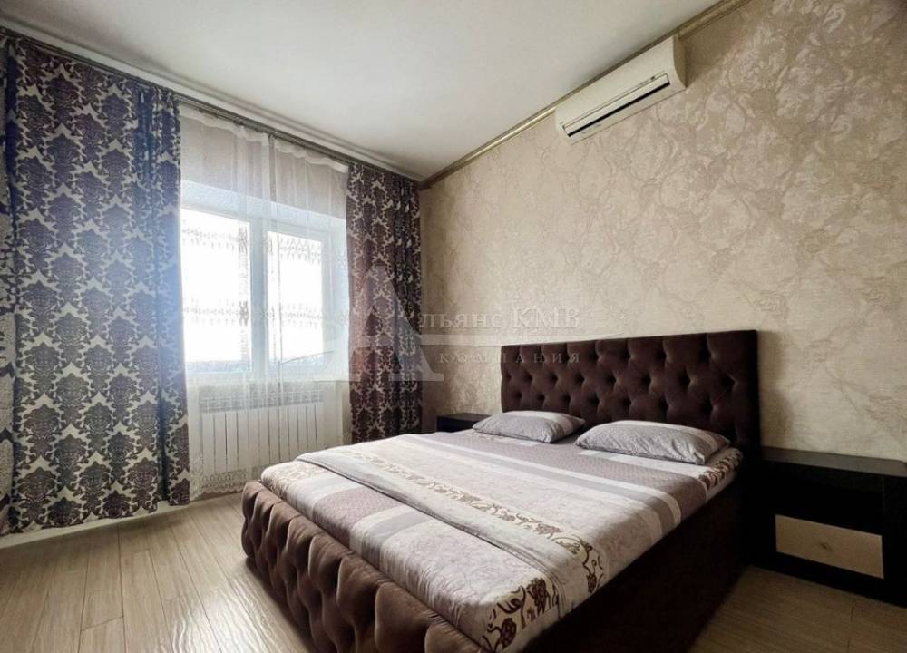 Ставропольский край, Пятигорск, Воровского ул.; Квартира 74м² 8/9 эт.