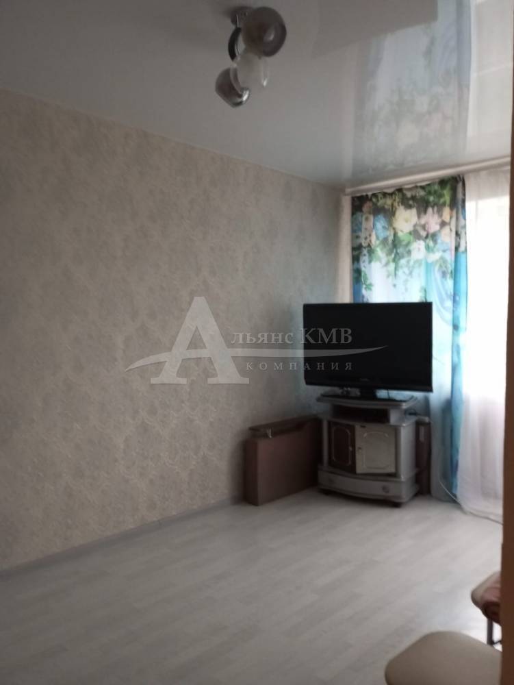 Ставропольский край, Георгиевск, Гагарина ул.; Квартира 30,50м² 3/3 эт.