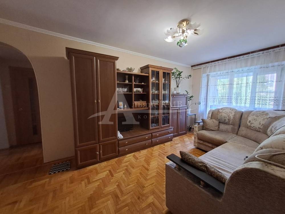 Ставропольский край, Железноводск, Чапаева ул.; Квартира 54м² 4/4 эт.