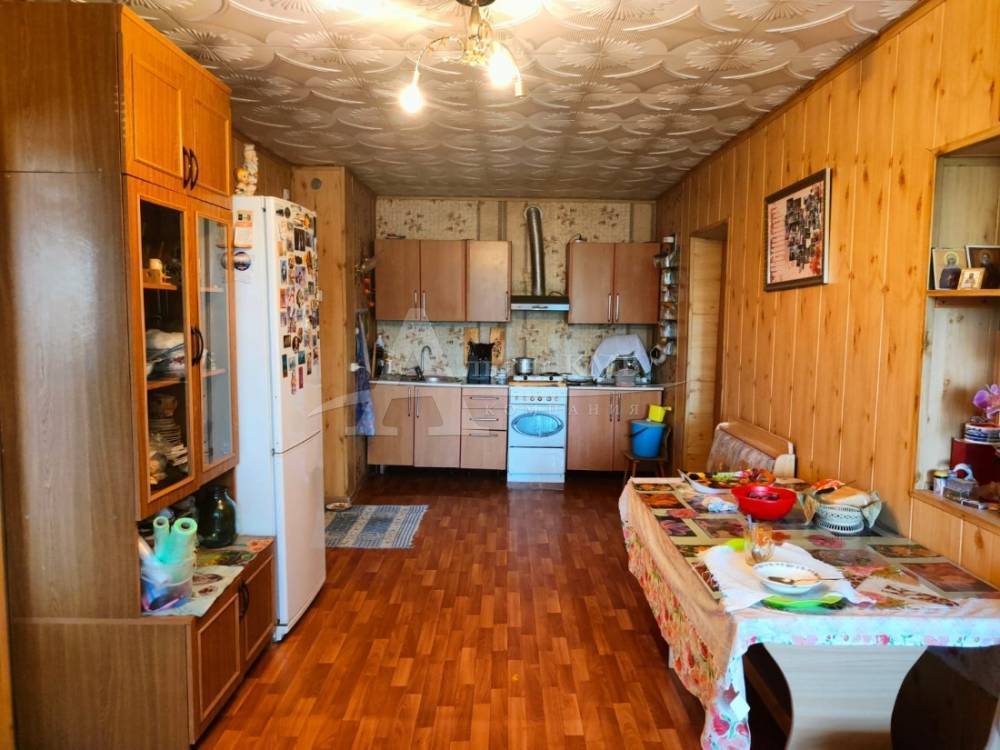 Ставропольский край, Георгиевск, Маяковского ул.; Квартира 80,30м² 5/5 эт.