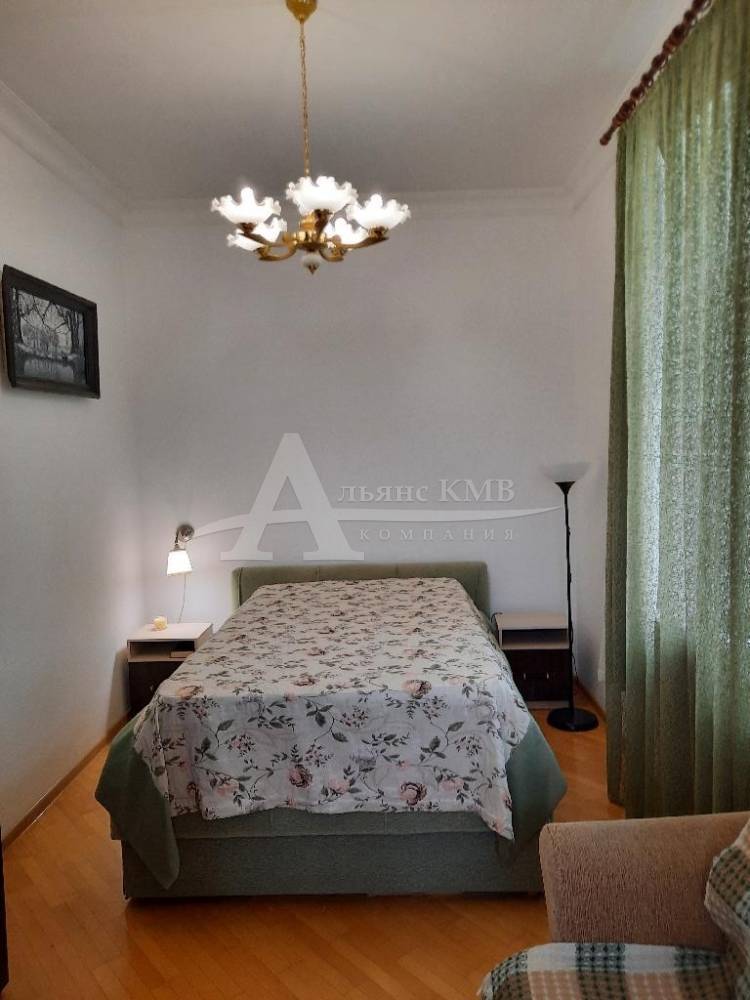 Ставропольский край, Кисловодск, Клары Цеткин ул.; Квартира 63м² 2/2 эт.