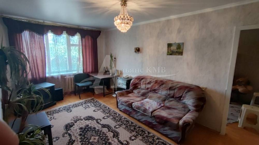 Ставропольский край, Георгиевск, Тургенева ул.; Квартира 62м² 4/5 эт.