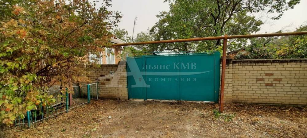 Ставропольский край, Зеленокумск, Февральская ул.; Дом 59,40м² на участке 10,50 сот. 1 эт.