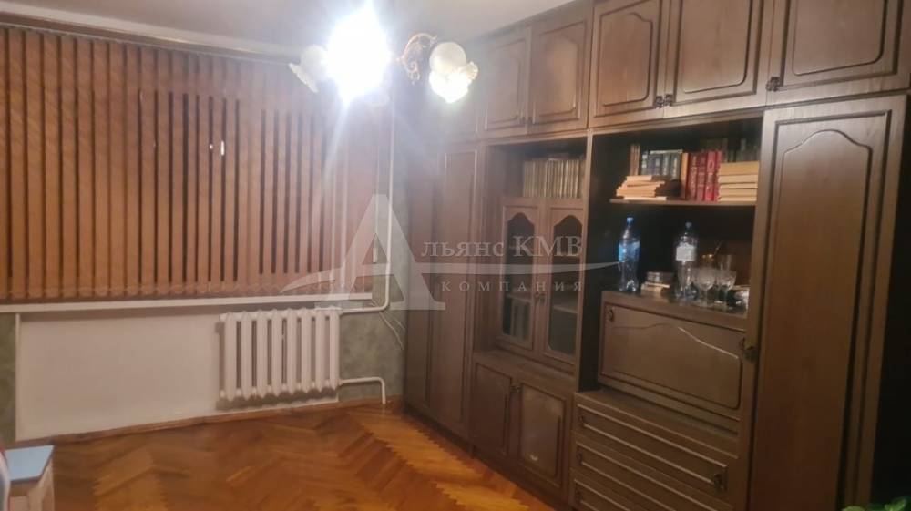 Ставропольский край, Георгиевск, Мира ул.; Квартира 40м² 1/2 эт.