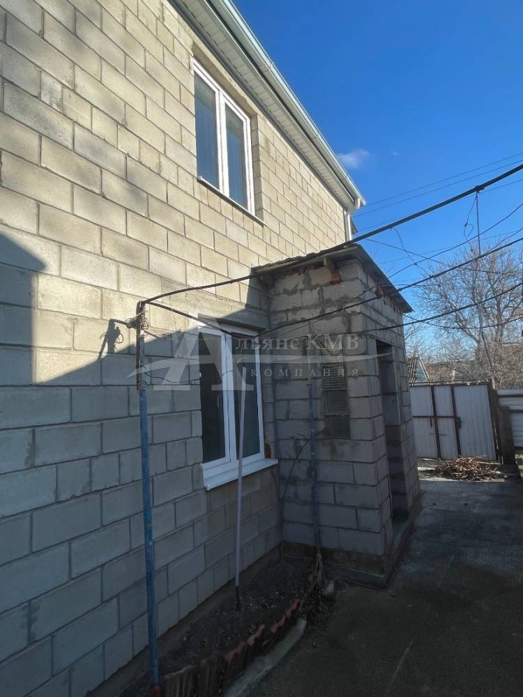 Ставропольский край, Минеральные Воды, Клары Цеткин ул.; Дом 50,70м² на участке 3 сот. 1 эт.
