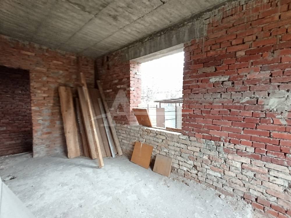 1000314831