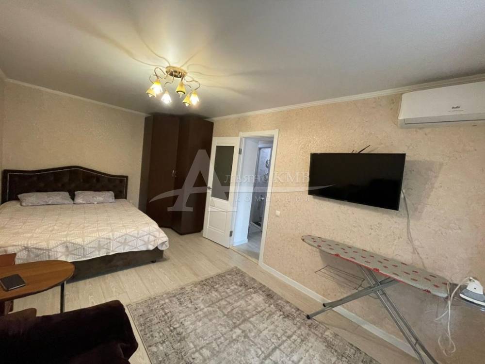 Ставропольский край, Железноводск, Косякина ул.; Квартира 30м² 3/4 эт.