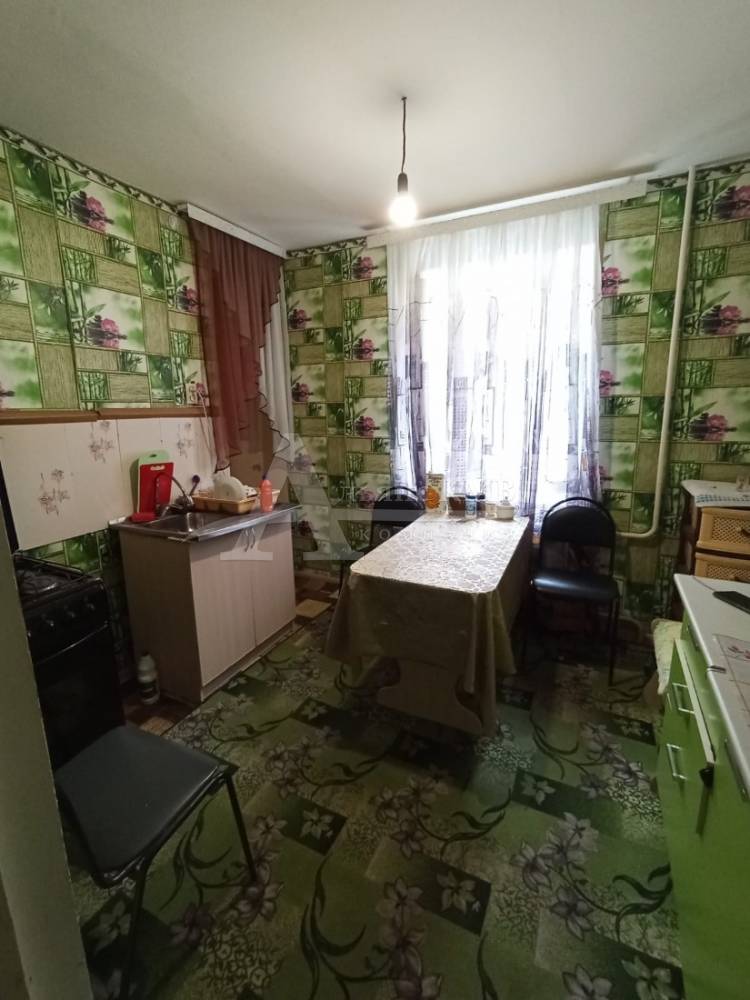 Ставропольский край, Георгиевск, Дзержинского ул.; Квартира 41м² 2/4 эт.