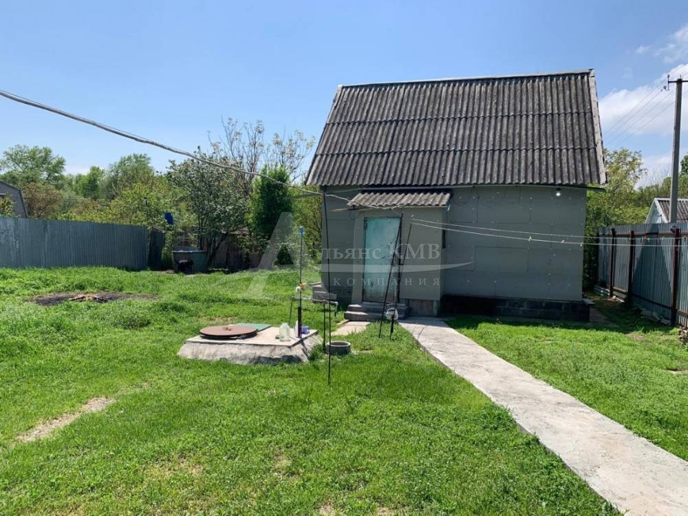 Ставропольский край, Георгиевск, 4-я линия ул.; Дом 60м² на участке 6 сот. 1/2 эт.
