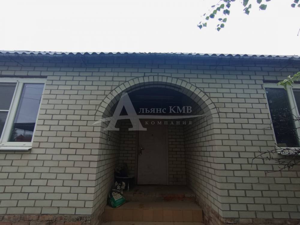 Ставропольский край, Георгиевск, Горная ул.; Дом 110м² на участке 3,50 сот. 1 эт.