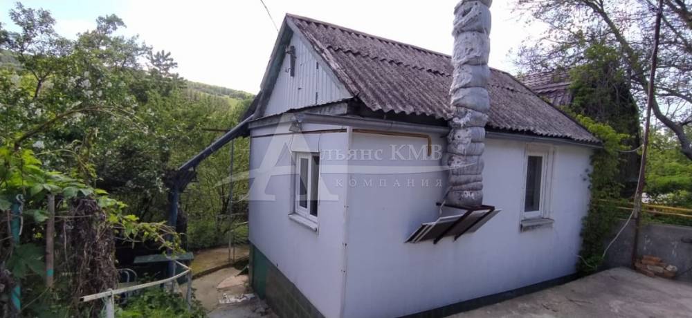 Ставропольский край, Кисловодск, Трудовая ул.; Дача 25м² на участке 4,30 сот. 1/1 эт.