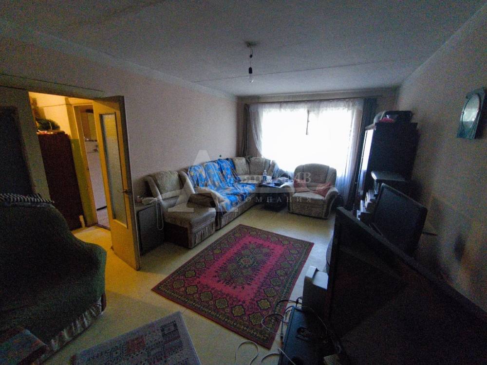 Ставропольский край, Кисловодск, Жуковского ул.; Квартира 42,30м² 3/5 эт.