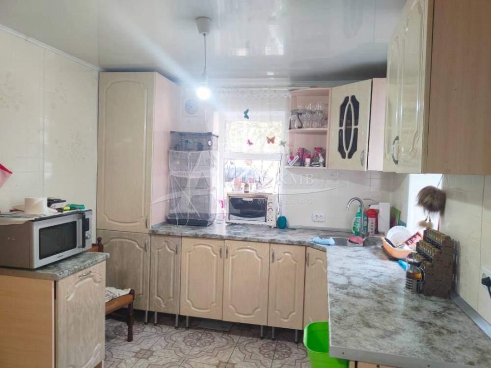 Ставропольский край, Георгиевск, Ессентукская ул.; Дом 57м² на участке 3,50 сот. 1/1 эт.
