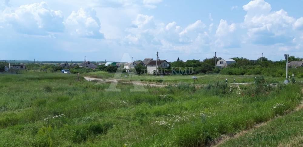Ставропольский край, Минеральные Воды, Абрикосовая ул.; Участок на участке 5 сот.