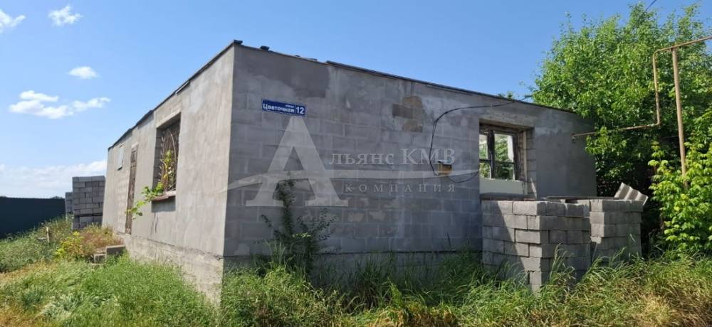 a895b7bb-1133-4d48-b04f-7adec4e2e355