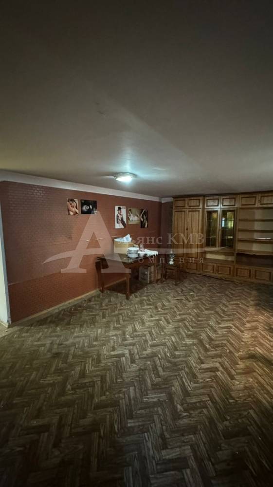 Ставропольский край, Георгиевск, Чкалова ул.; Дом 225м² на участке 6,38 сот. 2/2 эт.