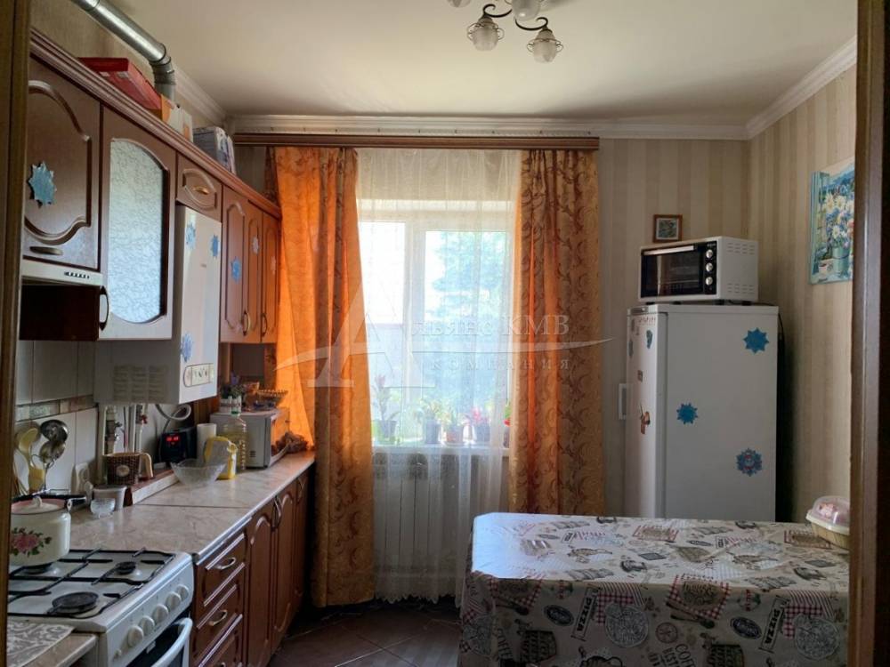 Ставропольский край, Георгиевск, Мира ул.; Квартира 57,40м² 2/6 эт.