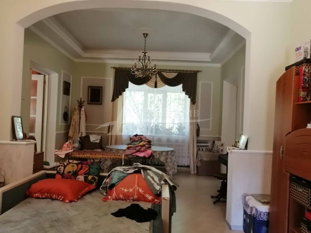 Ставропольский край, Кисловодск, Ольховская ул.; Дом 100м² на участке 30 сот. 1/1 эт.