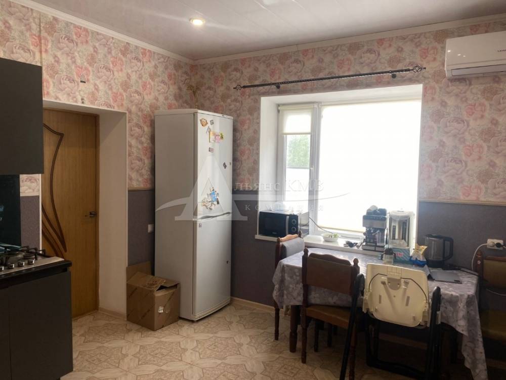b64cc52c-6cb3-4f48-bad6-bf589d1afa4c