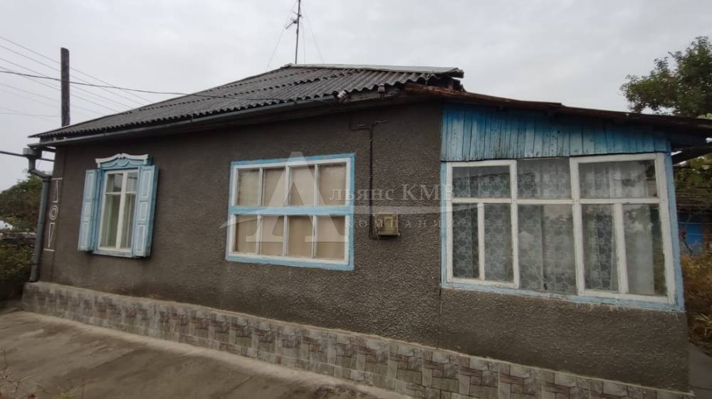 Ставропольский край, Георгиевск, Гагарина ул.; Дом 54м² на участке 11 сот. 1/1 эт.