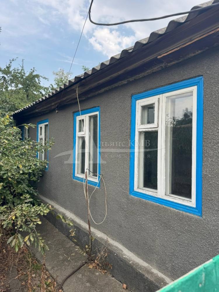 Ставропольский край, Георгиевск, Красноармейский пер.; Дом 47м² на участке 1 500 сот. 1 эт.