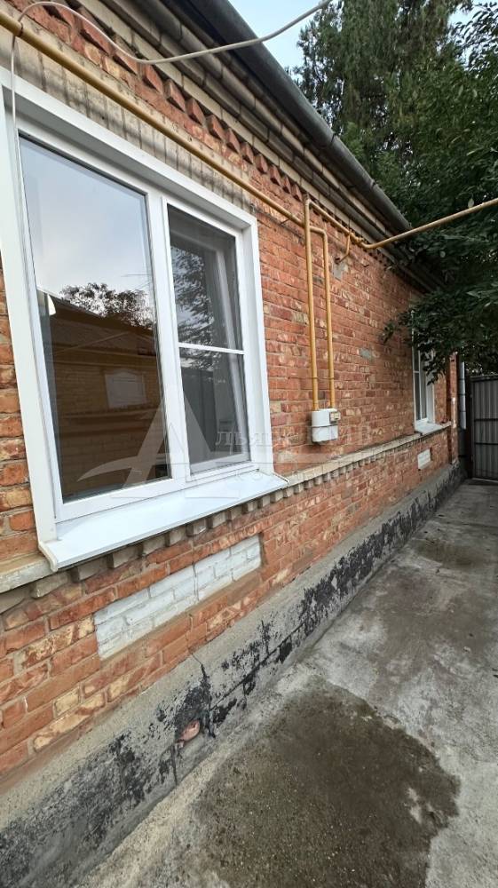 Ставропольский край, Минеральные Воды, Урицкого ул.; Дом 93м² на участке 3,39 сот. 1 эт.