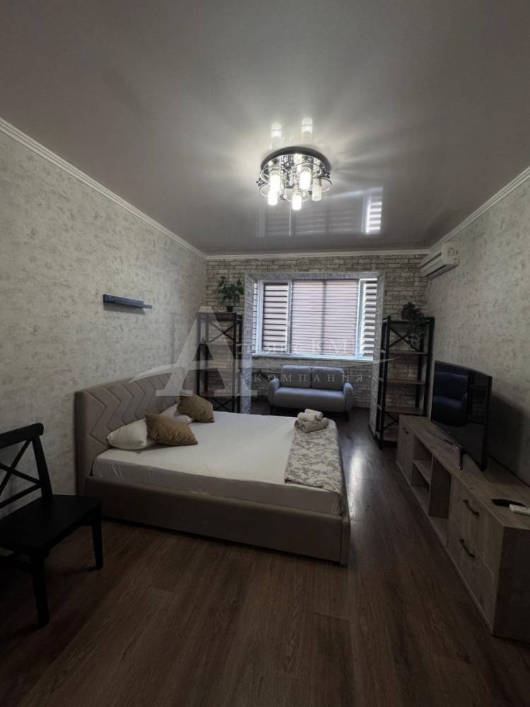 Ставропольский край, Пятигорск, Нежнова ул.; Квартира 46м² 1/8 эт.