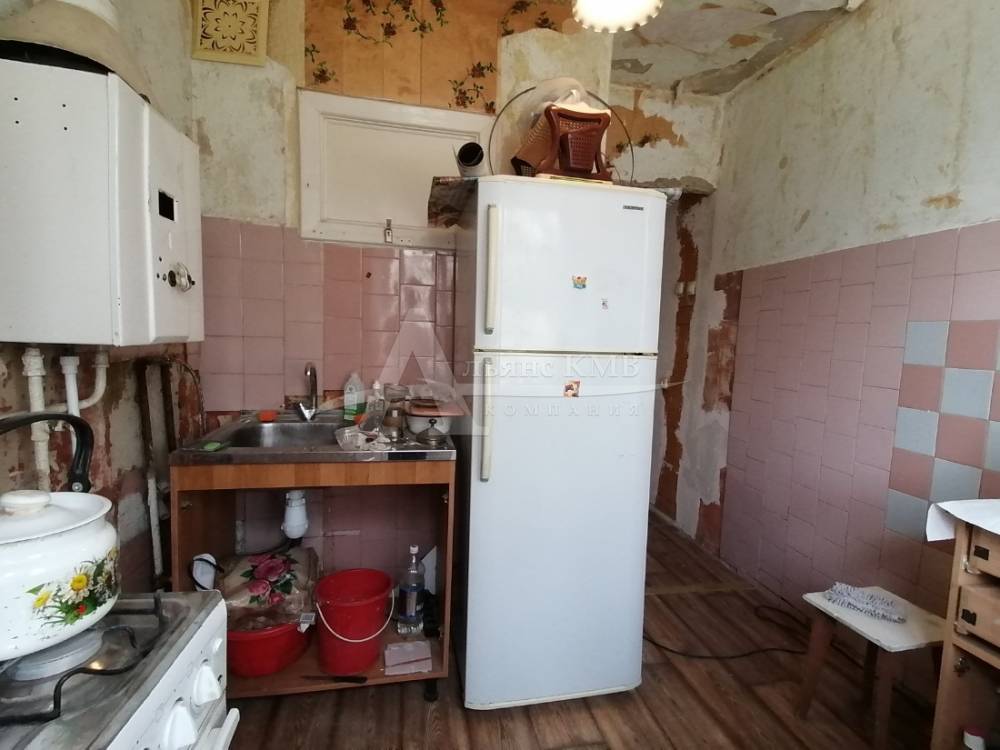 Ставропольский край, Кисловодск, Нежинская ул.; Квартира 37м² 3/5 эт.