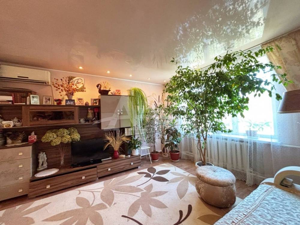Ставропольский край, Новопавловск, Ставропольская ул.; Квартира 46,40м² 2/2 эт.
