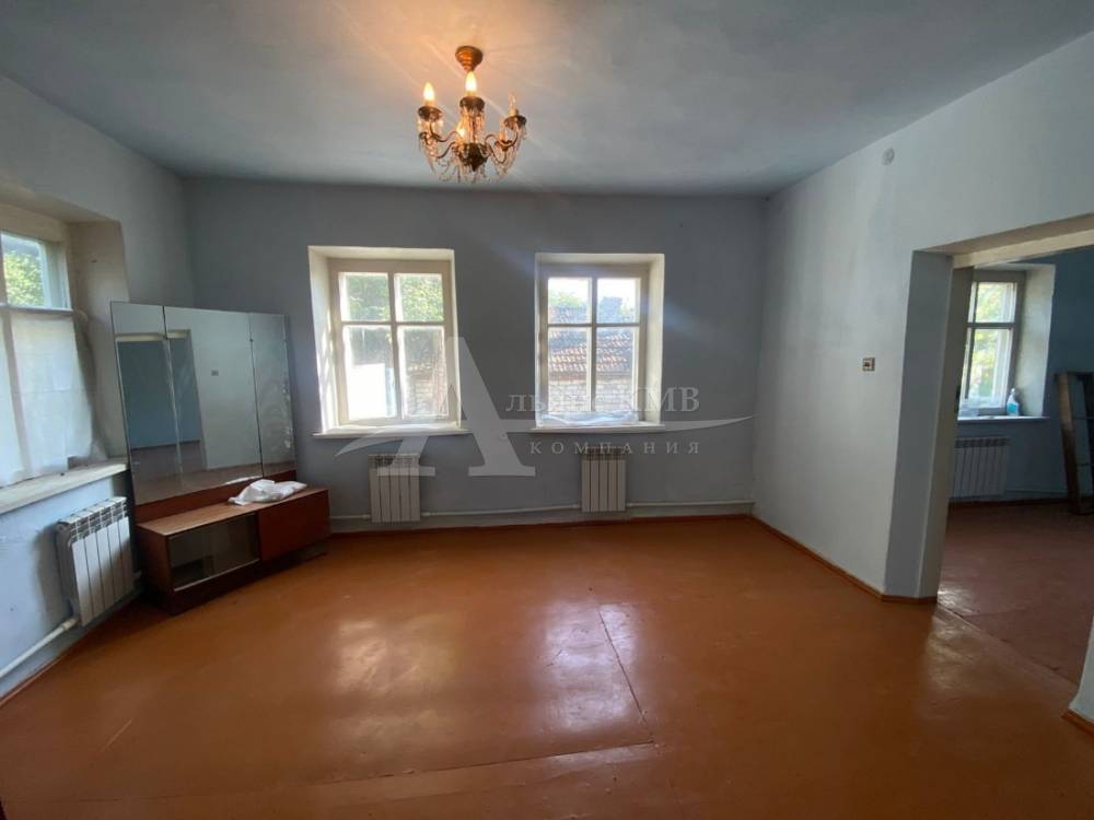 Ставропольский край, Зеленокумск, Набережная ул.; Дом 54м² на участке 8 сот. 1 эт.