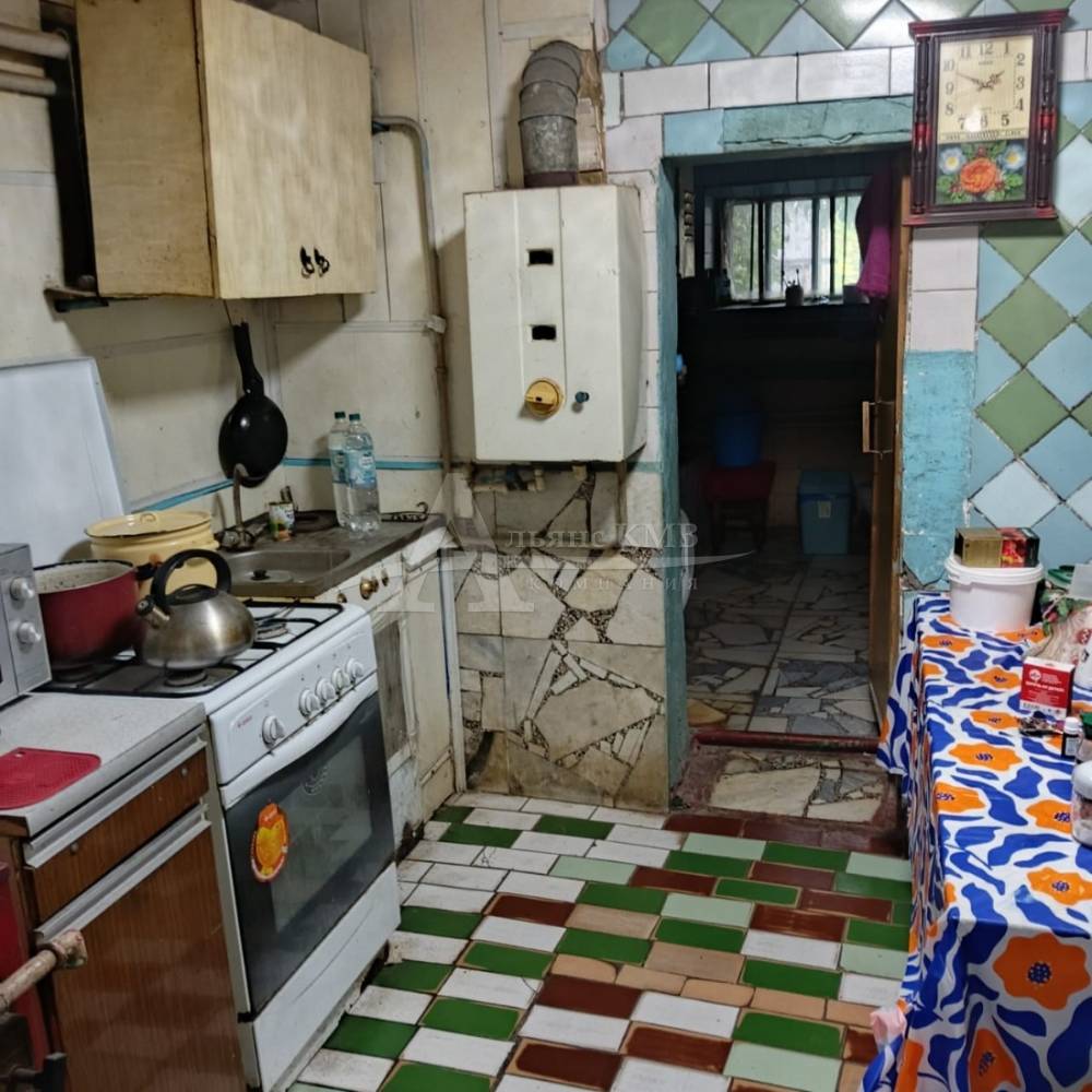 e05e905f-7a0d-4cf0-a7ed-d77a2bc9f4be