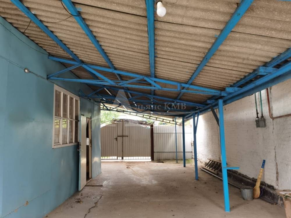 Ставропольский край, Георгиевск, Ессентукская ул.; Дом 55м² на участке 3 сот. 1/1 эт.