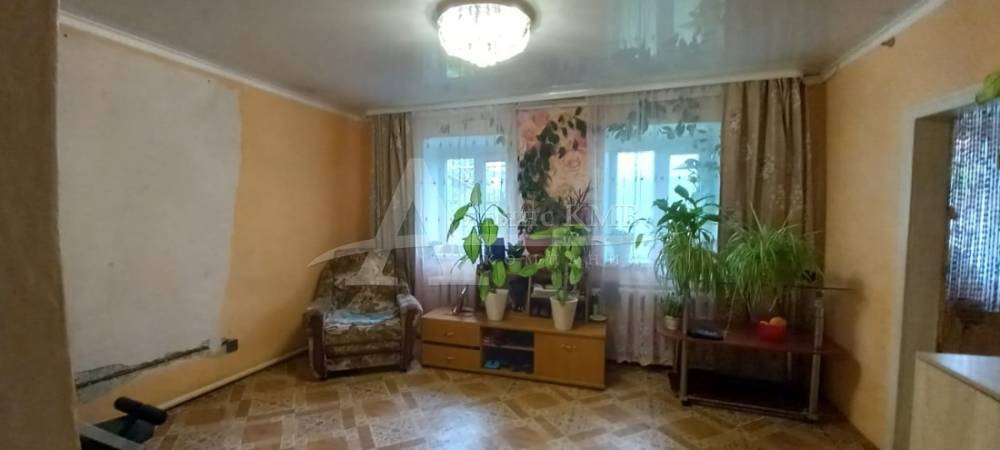 Ставропольский край, Минеральные Воды, Пушкина ул.; Дом 63м² на участке 12 сот. 1 эт.