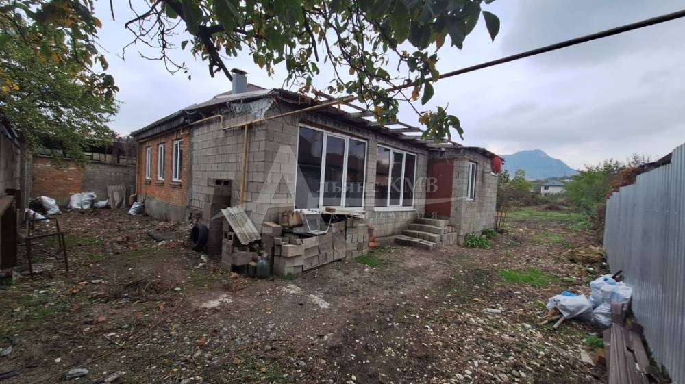 Ставропольский край, Железноводск, Юбилейный пер.; Дом 59,60м² на участке 13 сот. 1/1 эт.